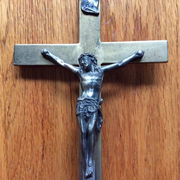 Vintage Church Altar Brass Crucifix - Picture 7 of 16